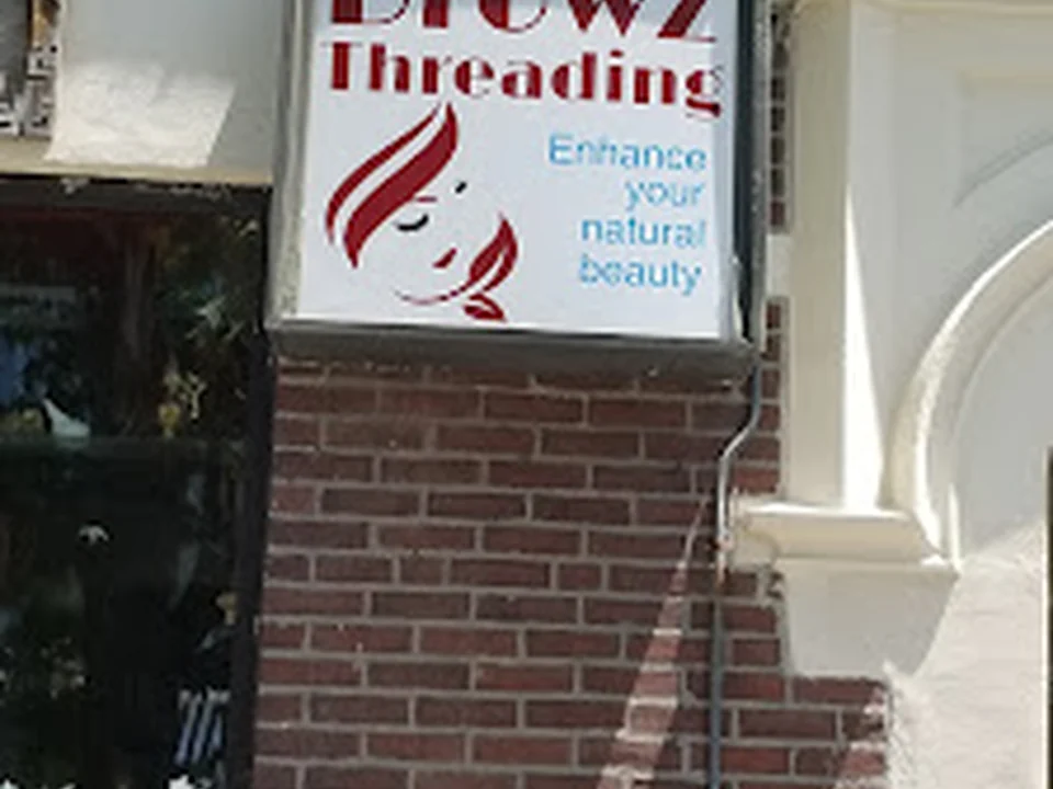 The Browz Threading
