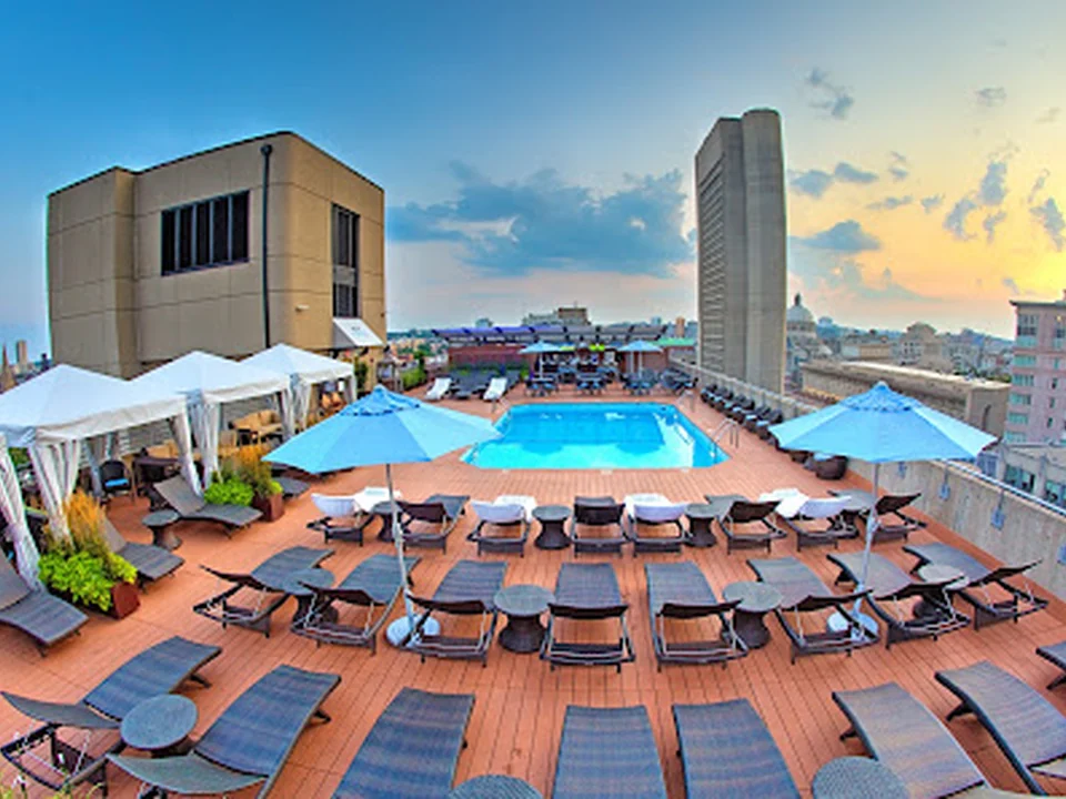 The Colonnade Hotel