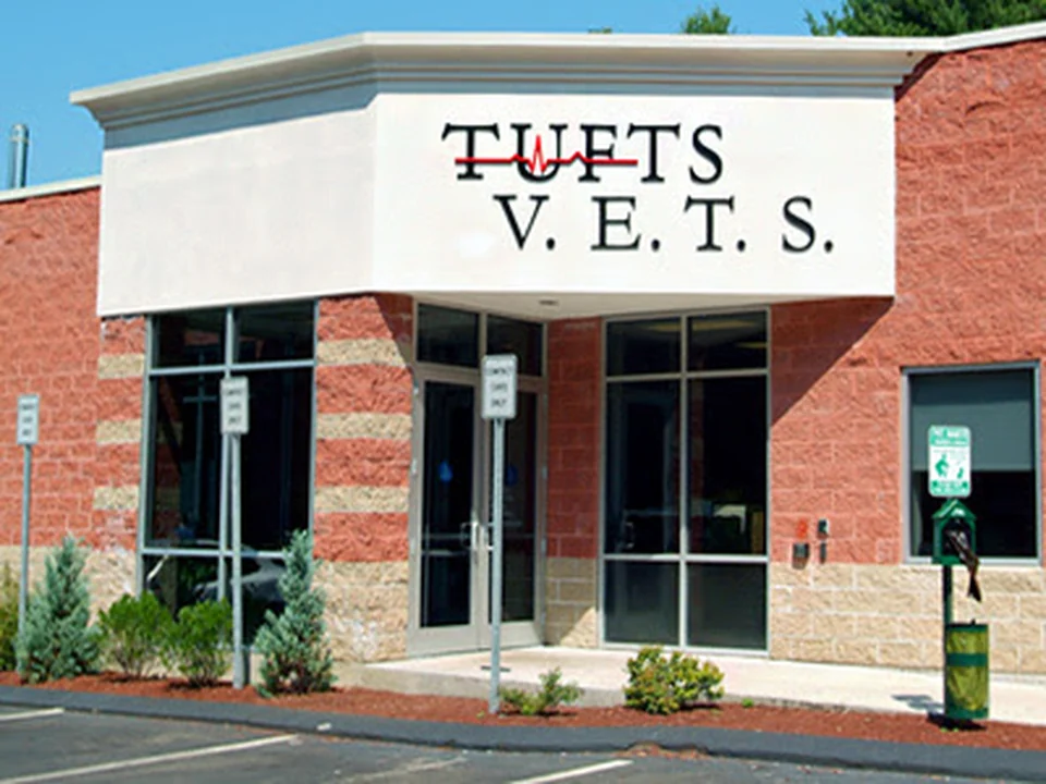 Tufts Veterinary Emergency Treatment & Specialties