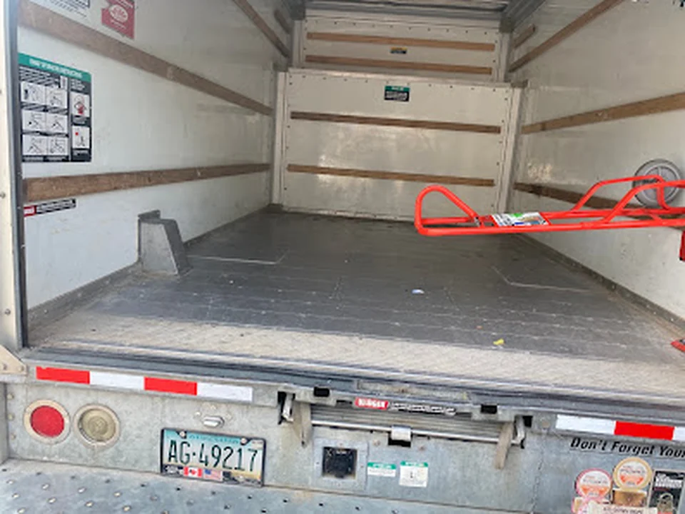 U-Haul Neighborhood Dealer