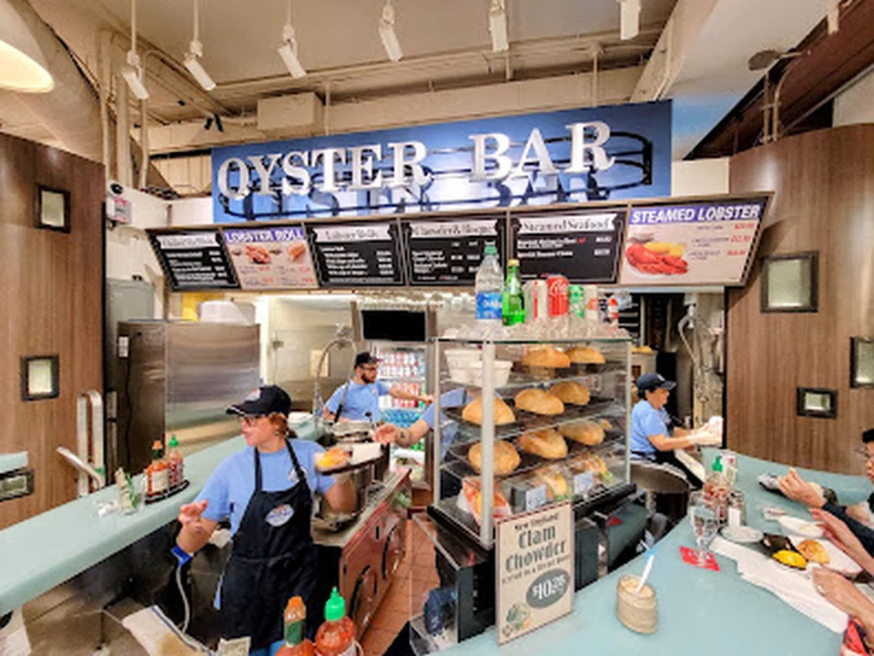Walrus & Carpenter Oyster Bar