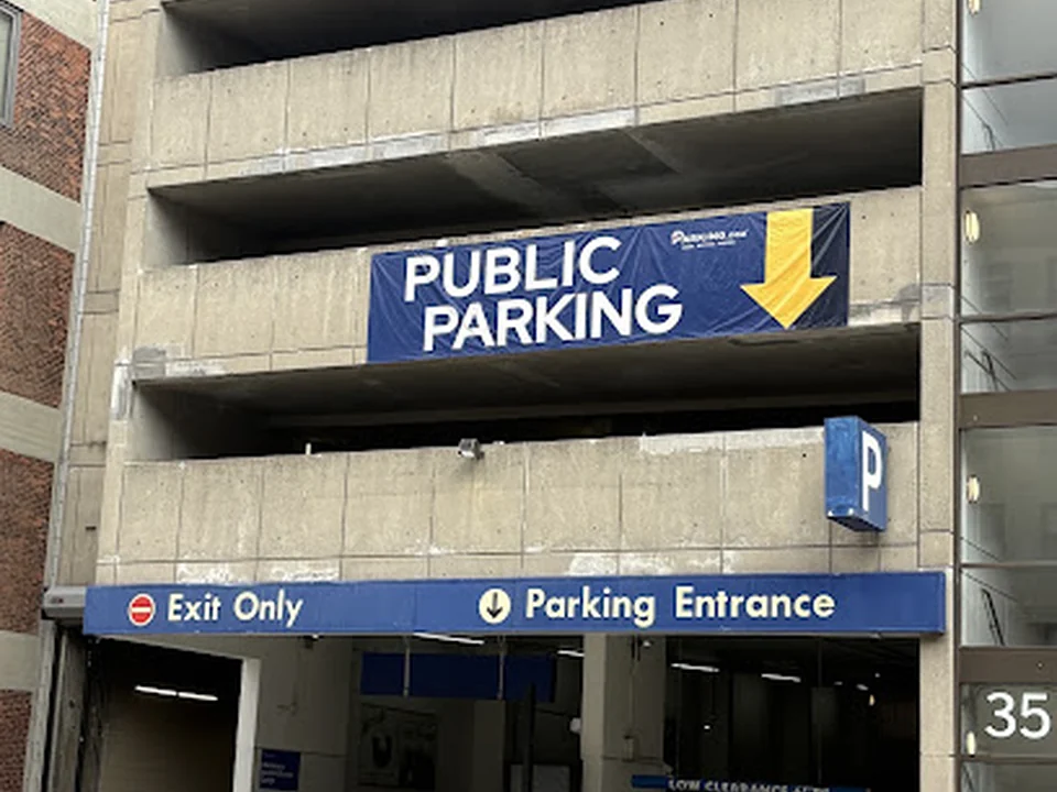 Westland Avenue Garage