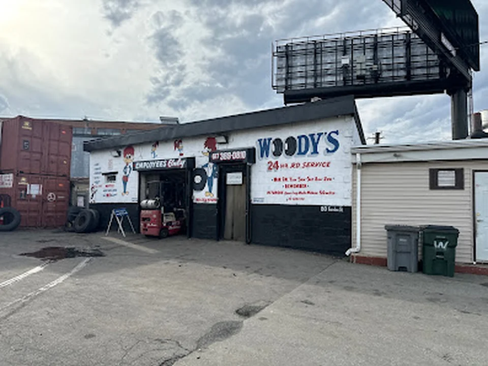 Woody's Tire Service
